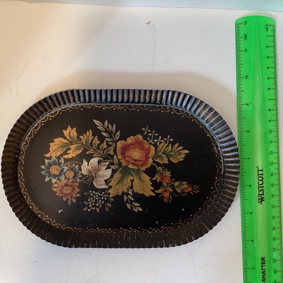 Vintage Napoleon Style French Decorative Trays (2) - Picture 10 of 10